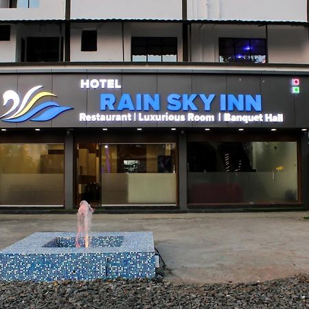 Hotel Rain Sky Inn Lonavala Bagian luar foto